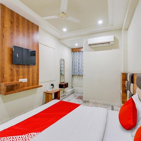 Hotel O Asopalav Naroda Zewnętrze zdjęcie